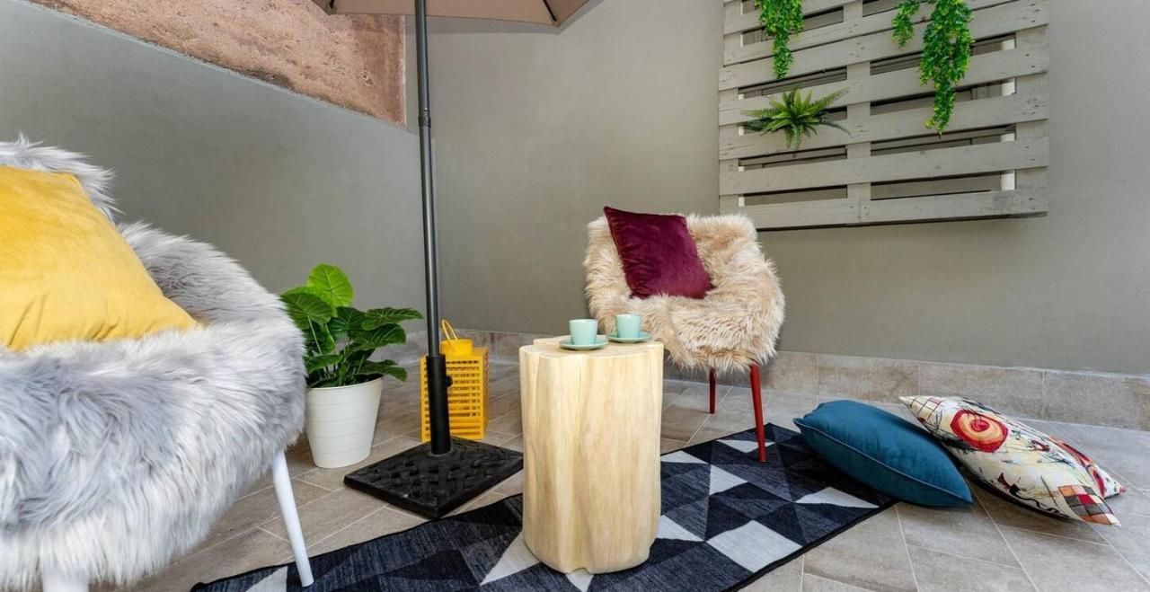 Apartment Siciliaholic Modern House Catania