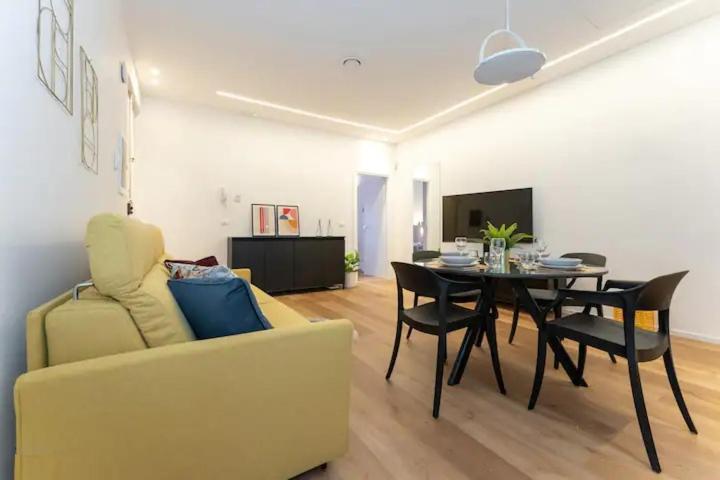 Siciliaholic Modern House * Catania